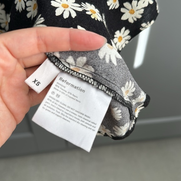 Reformation Marlowe Dress - Floral - Picture 5 of 6